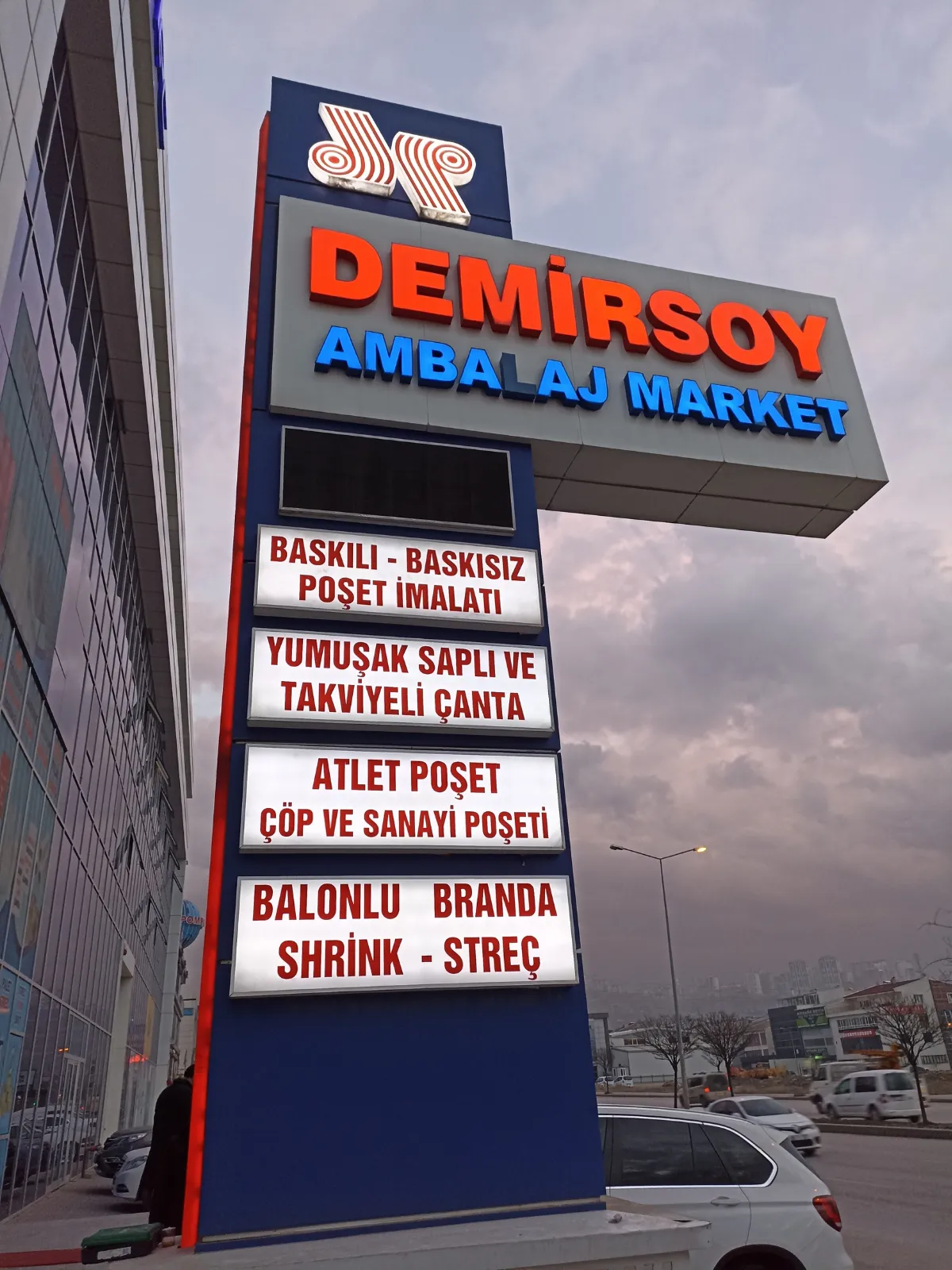 Totem Işıklı Tabela