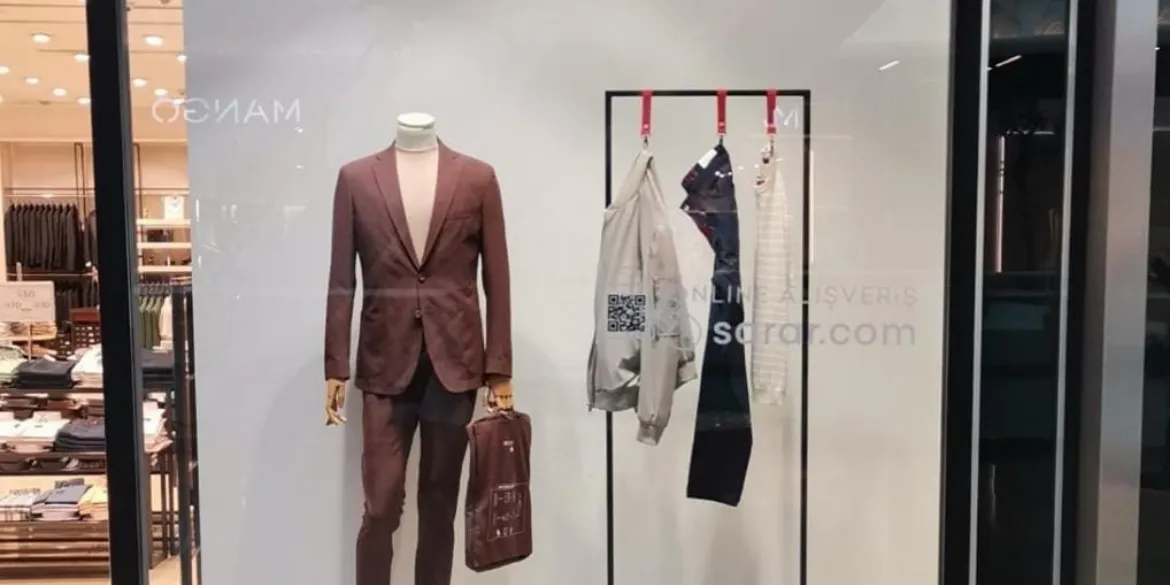 Sarar Duvar Görseli Uygulaması