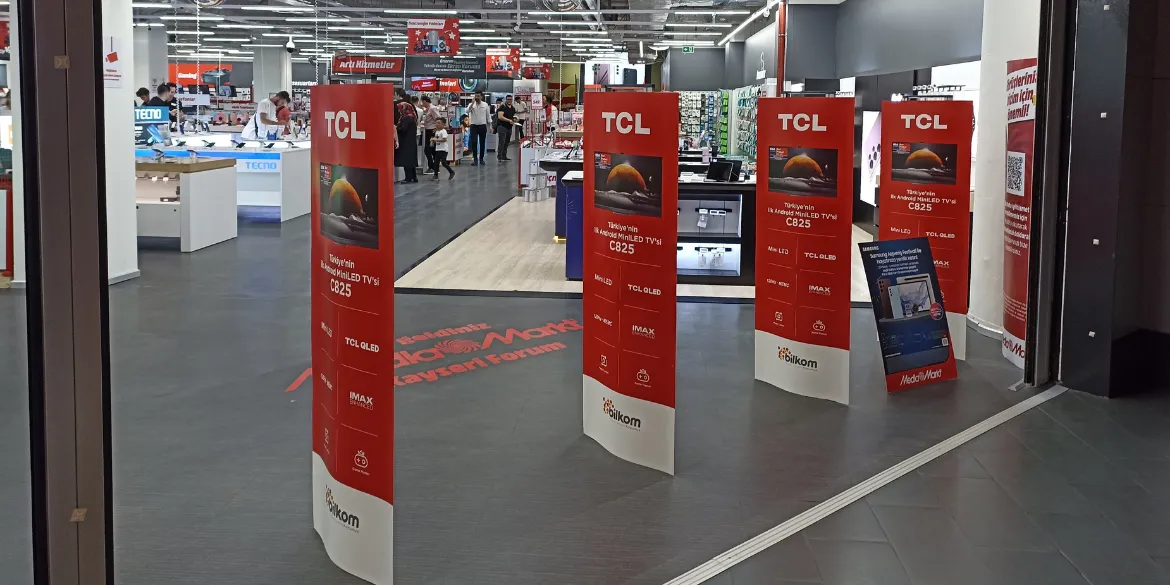 TCL Smart TV, Mobil ve Beyaz Eşya Teşhir Standları Projesi Ana Görsel
