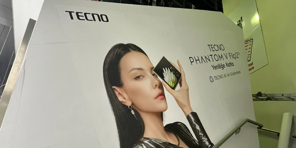 TECNO Aksesuar Sergileme Alanı Görseli