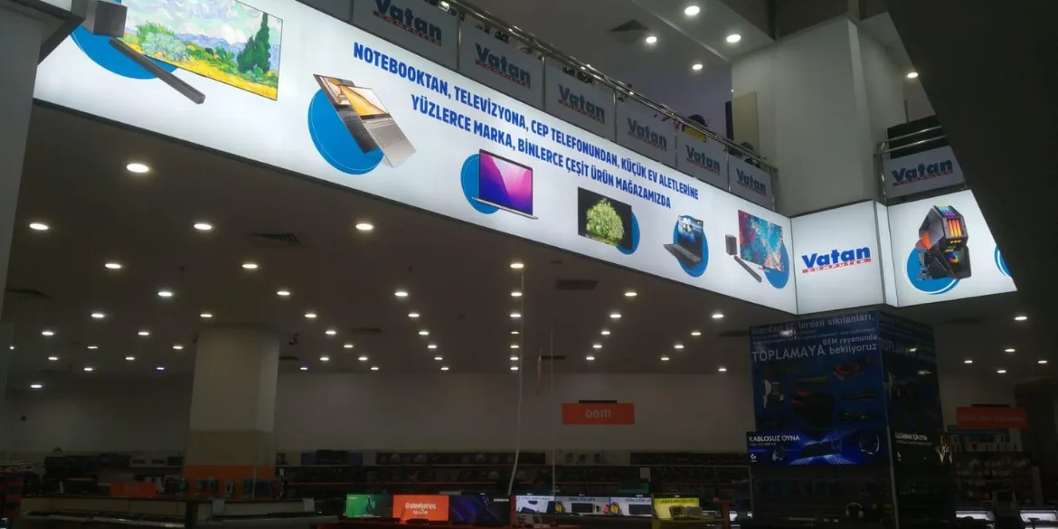 Vatan Bilgisayar Mağaza İçi Reyon Giydirme Uygulaması
