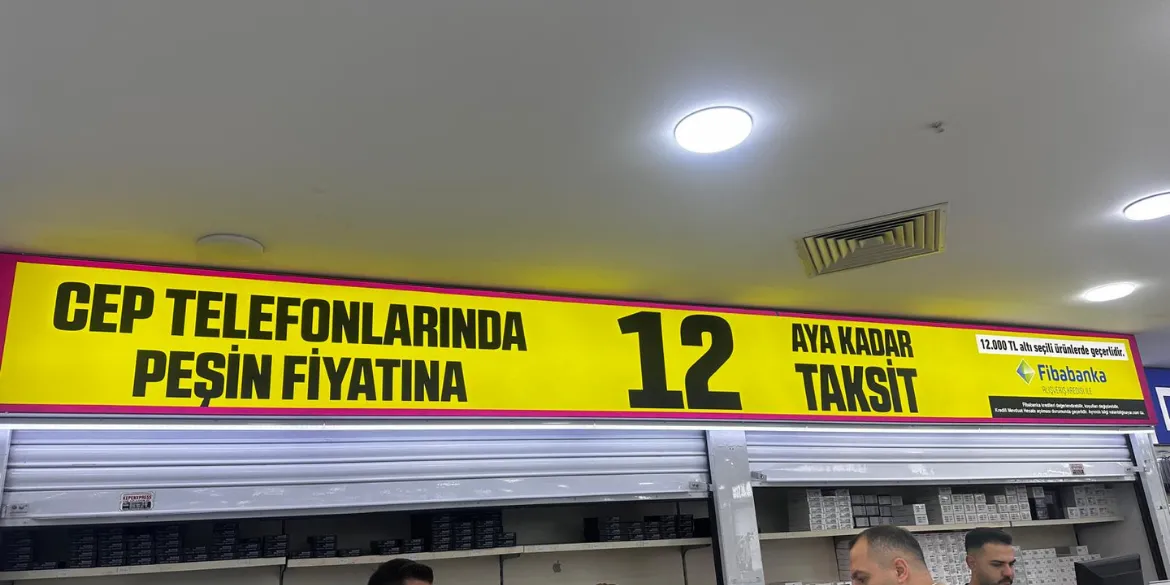 Vatan Bilgisayar Mağaza İçi Reyon Giydirme Uygulaması