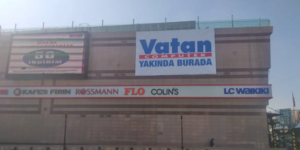 Vatan Bilgisayar Mağaza İçi Reyon Giydirme Uygulaması